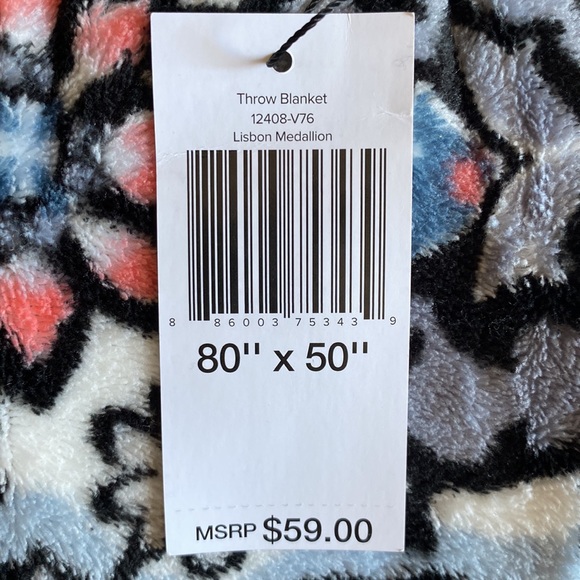 NWT Vera Bradley Throw Blanket - Picture 3 of 3